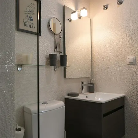 Center Duplex - Subway Nearby Lejlighed